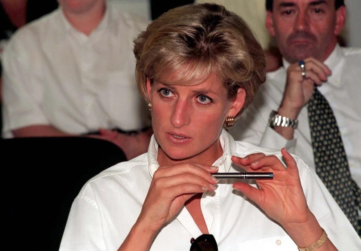 Dronninge- moderens breve til Diana brændt Princess diana pictures, Princess dia