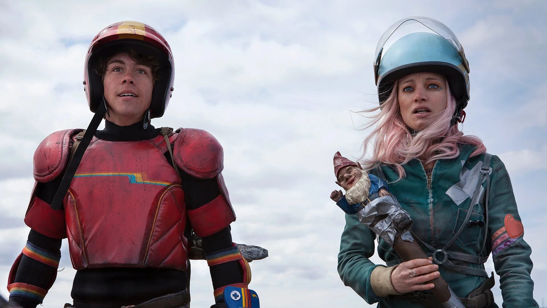 Анук висселль. Майкл айронсайд фото. Турбо пацан. Турбо пацан 2015. Turbo kid 2015.