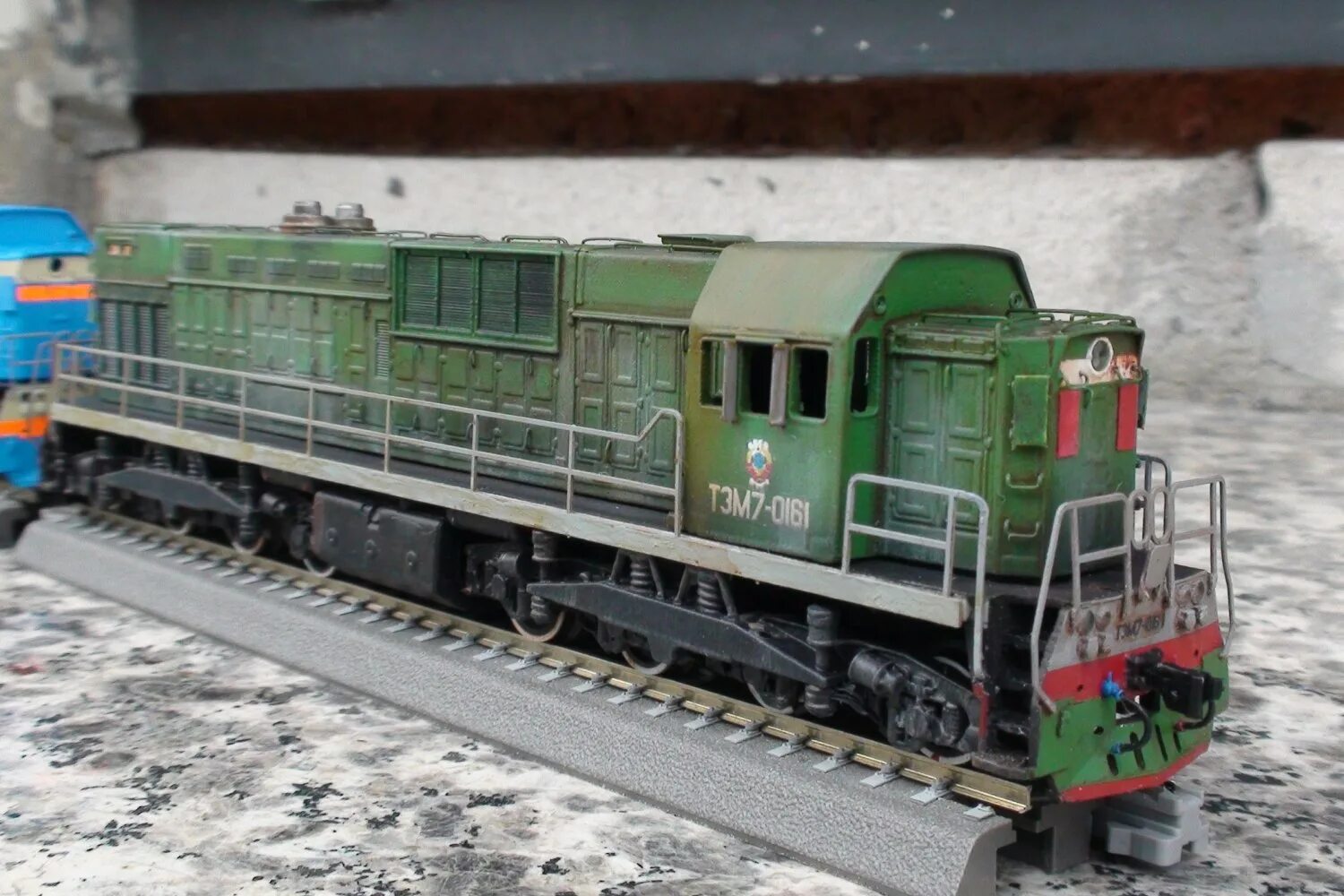 Поворотный круг ho 1:87. Электровоз вл 23 модель. Piko n br 118. Думпкар 1:87. Модель электровоза вл10 в тт.