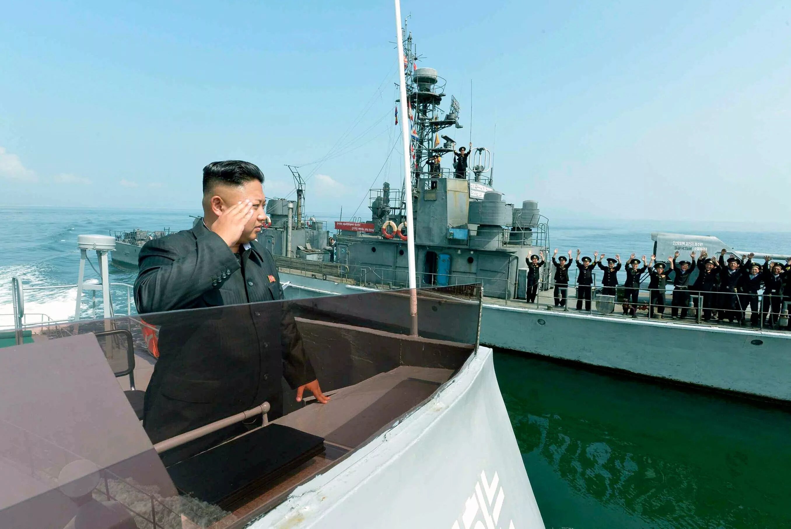 Северный вмс. Подводная лодка вмф кндр. вмс северной кореи. ким чен ын подводные лодки. вмф северной кореи.
