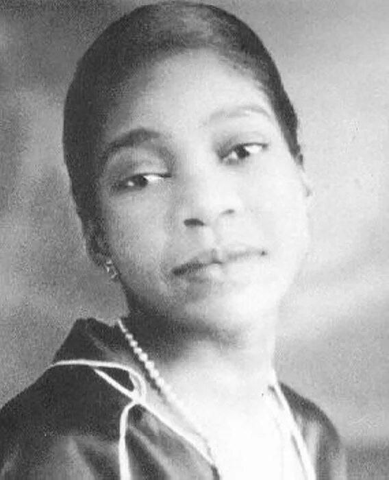 Bessie Smith. Бесси Смит (1894 – 1937). Бесси Смит американская певица. Бесси Смит портрет. Луис миллер