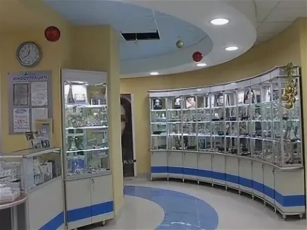 Коммунарная 51 а боровичи. Боровичи гоголя 113 парикмахерская. Оптик боровичи. Оптик боровичи. Оптика боровичи коммунарная 51.