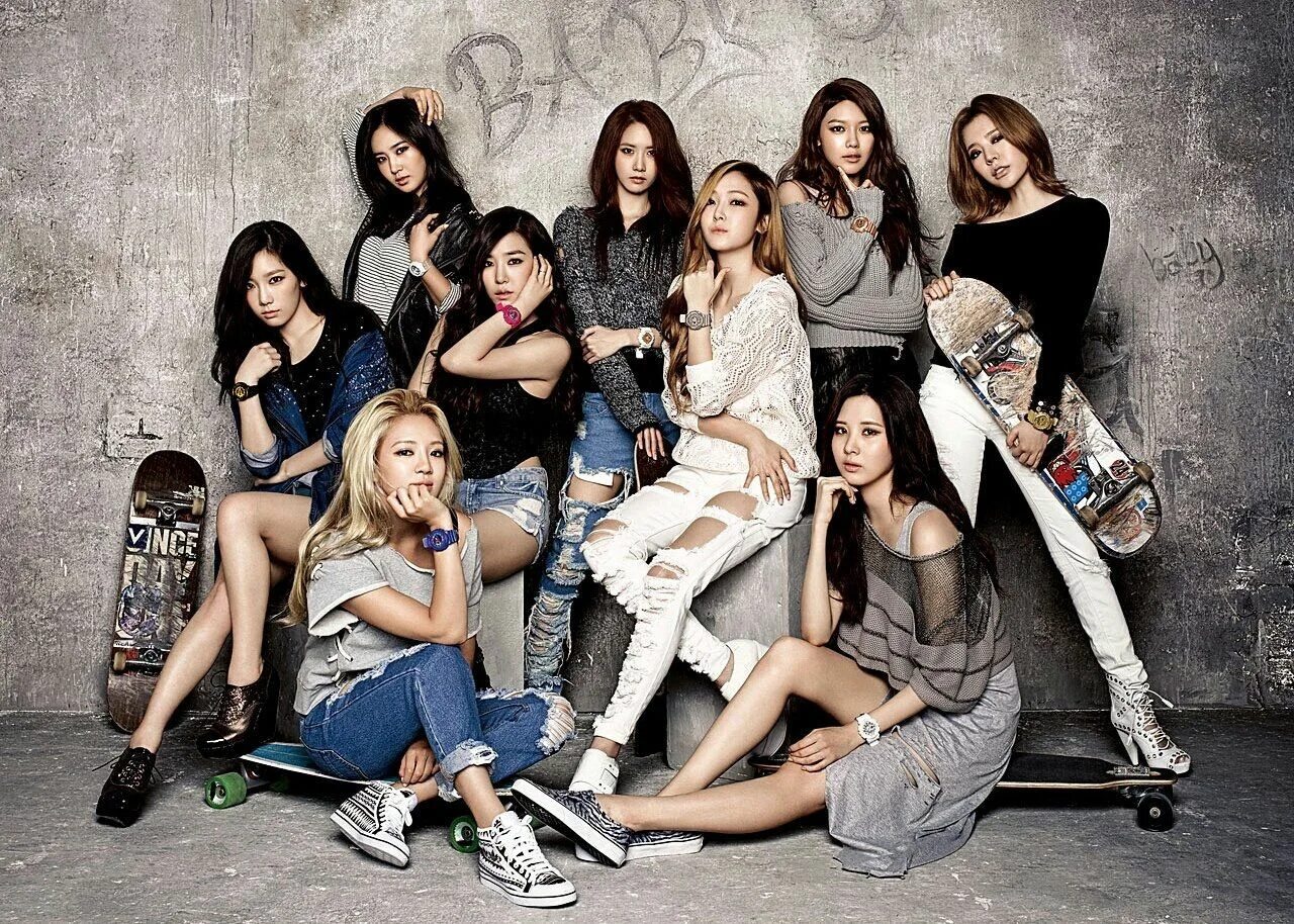 Девять девчонок. Корейская группа SNSD. Girls Generation участницы. Группа girls’ Generation overall. Группа девушек.