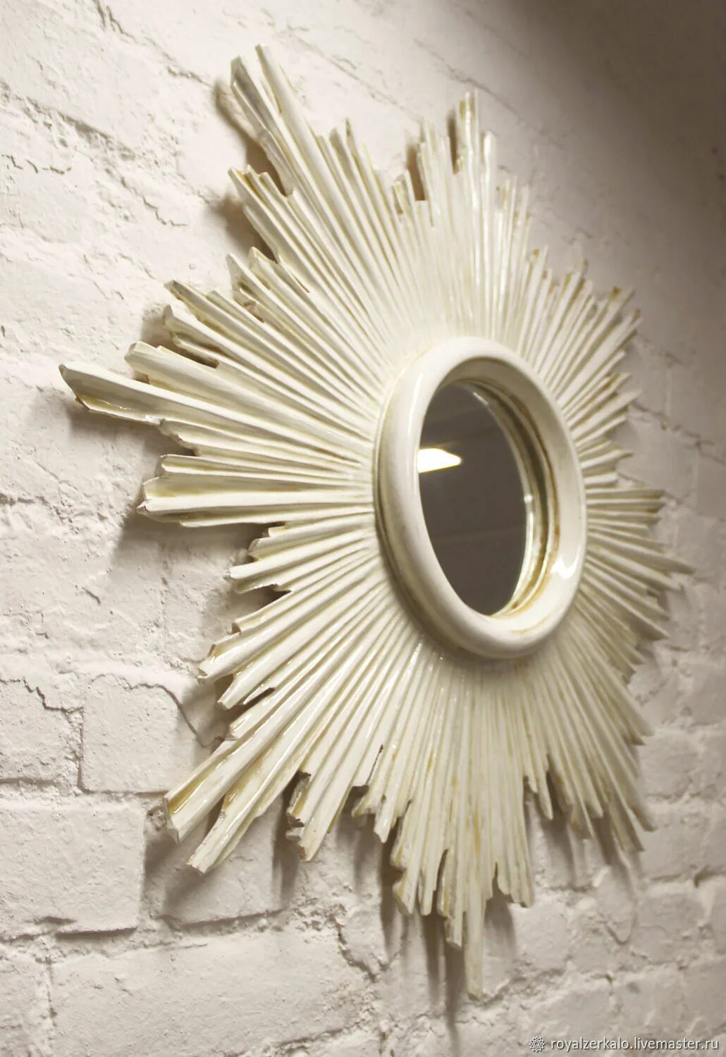 Зеркало солнце фото Extra Large Sun Mirror 145 cm Extra Large Sun Mirror Exclusive Mirrors EE2161