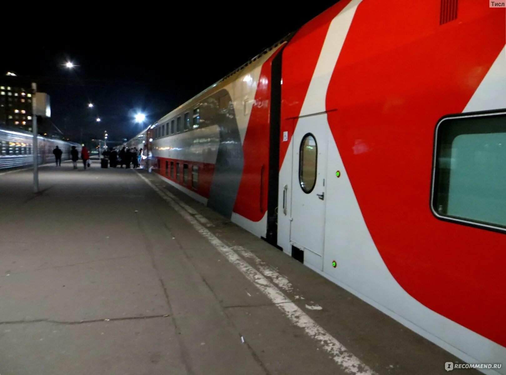 Поезд 049 самара москва. Москва-самара 050м "двухэтажный состав". Поезд самара москва 49 двухэтажный. Двухэтажный поезд самара-москва. 049й поезд св.