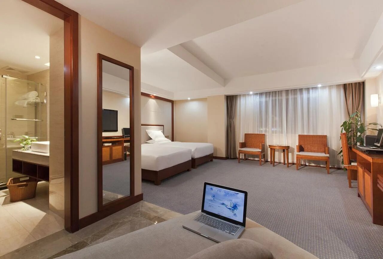 Hyton hotel 4. Hyton hotel 4. Hyton hotel dadunhai. Hyton hotel sanya 4*. Hyton hotel sanya 4*.