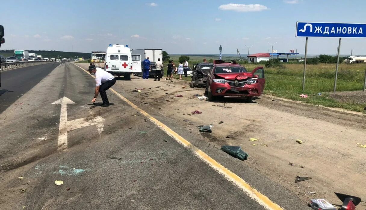 Авария в рамони вчера на трассе. А-217 приморское полукольцо. Авария на трассе м4 дон в ростовской области сегодня. Дтп ростовская трасса м4 дон сегодня. Дтп на трассе м4 дон в ростовской области 21.