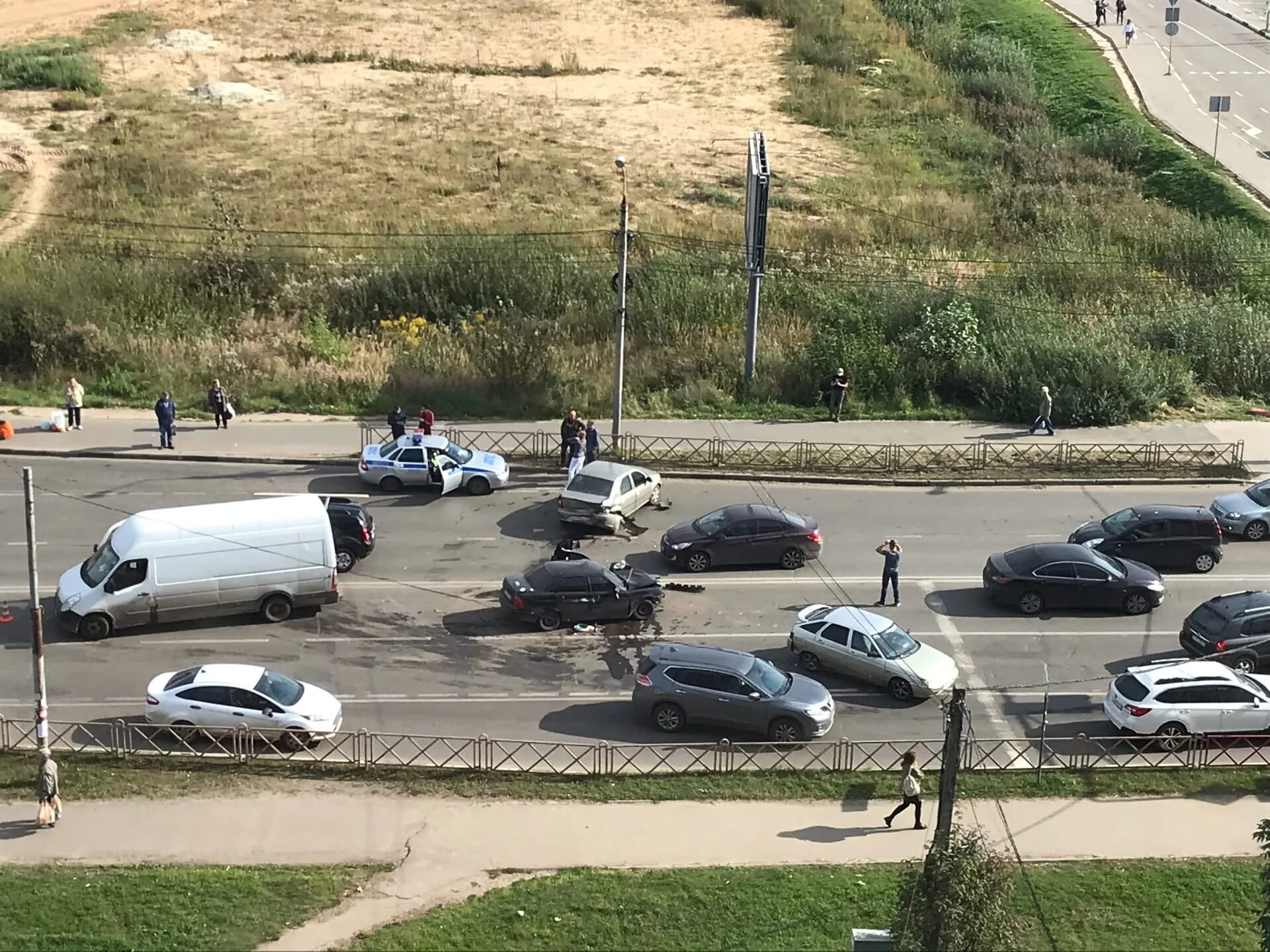 Видео машины жизни. Авария в Ярославле сегодня за Волгой.