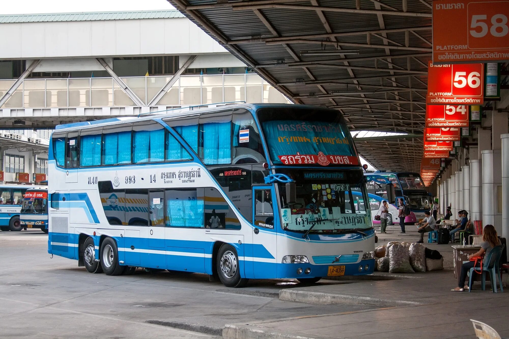 Южный вокзал Бангкок. Автовокзал Бангкок. Автобус Бангкок Пхукет. Туристические автобусы в Паттайе.