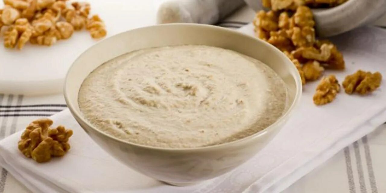Кешью соус. Соус с грецким орехом рецепт. Ореховый соус для чуки. Грузинский соус с грецкими орехами. Грузинский ореховый соус.