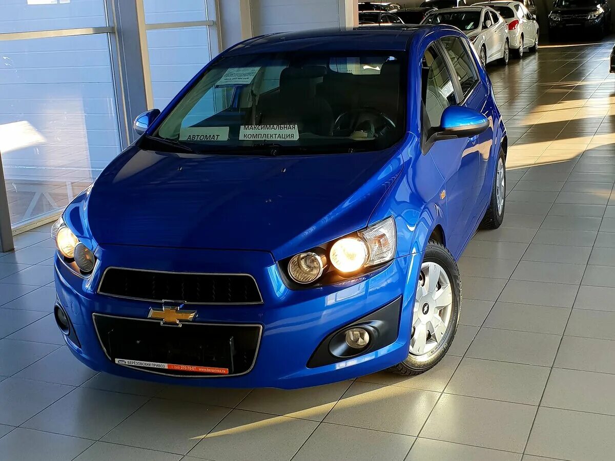 Chevrolet Aveo 2013. Шевроле Авео хэтчбек 2013. Шевроле Авео 2 хэтчбек. Шевроле Авео 2 2013. Купить б у шевроле авео