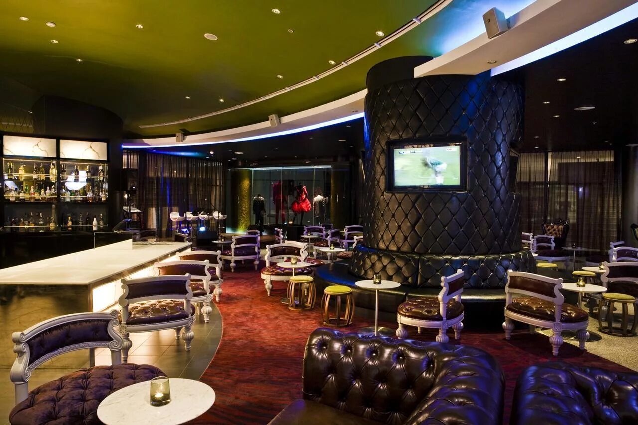 Rock hotel pattaya. Отель хард рок таиланд. рок отель паттайя. отель hard rock 4 паттайя. гостиница хард рок паттайя.