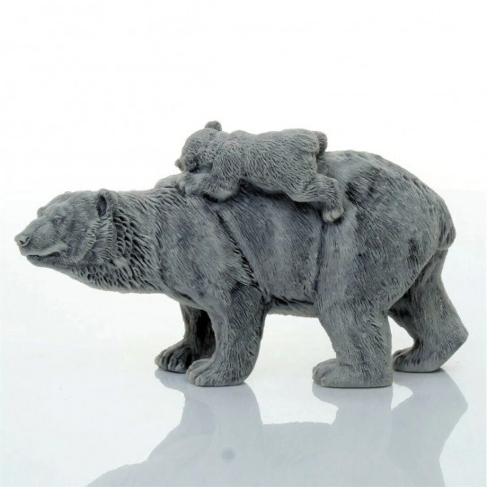 Bear stone. Фигурки медведей из мраморной крошки. Статуэтка Медведица с медвежатами. Мраморные фигурки животных. Подарочная статуэтка медведя.