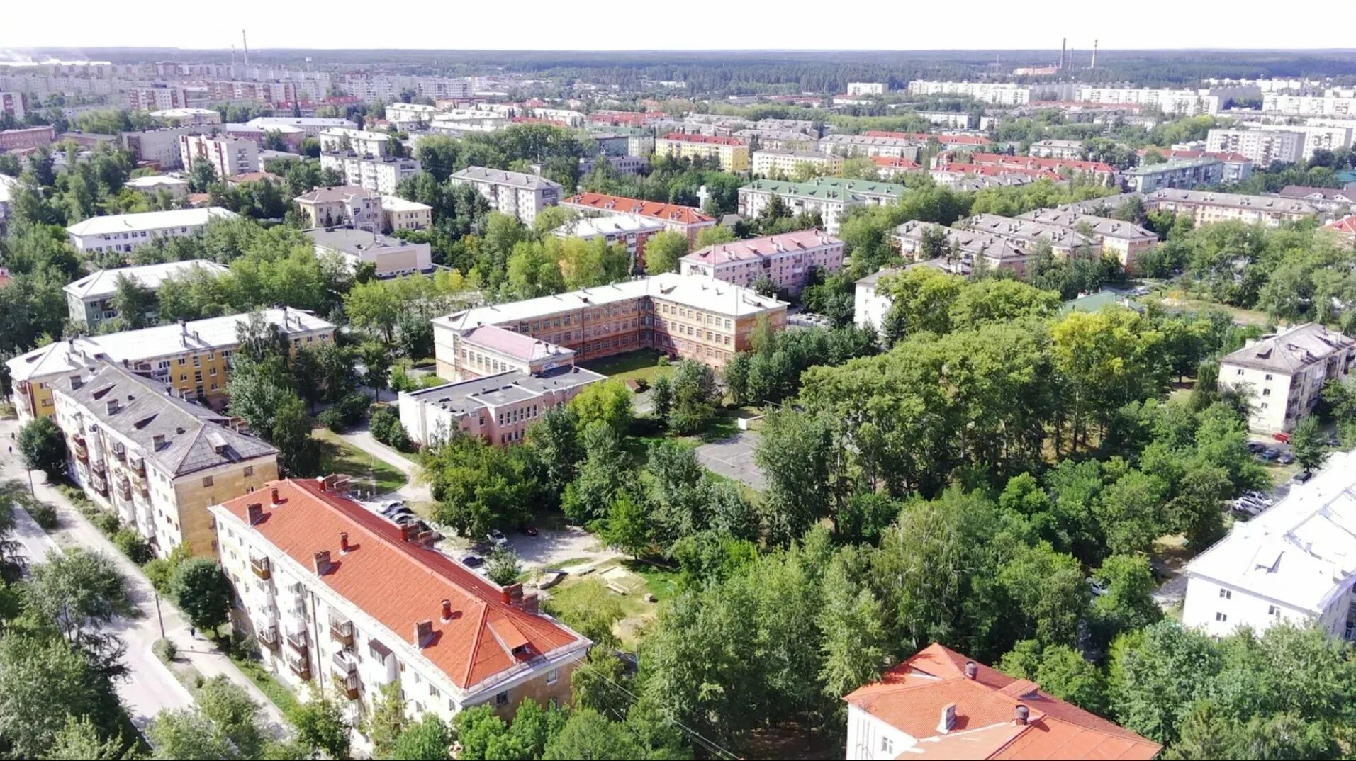 Асбест новосибирск. Асбест город свердловская. База разлив белокаменный. Белокаменный асбест разлив база. Асбест новосибирск.