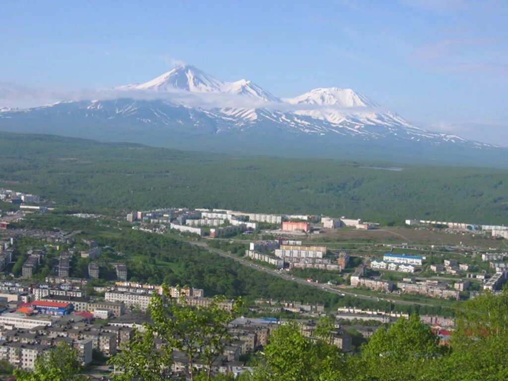 Камчатка мильково. Мишенная сопка Петропавловск-Камчатский. Петропавловск-Камчатский Мильково. Село Мильково Камчатка. Петропавловск-Камчатский 2008.