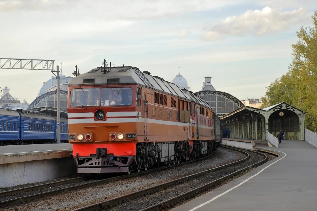 677вагоны санкт петербург великие луки. депо в городе великие луки. поезда. станция великие луки железная дорога. петербург великие луки жд.