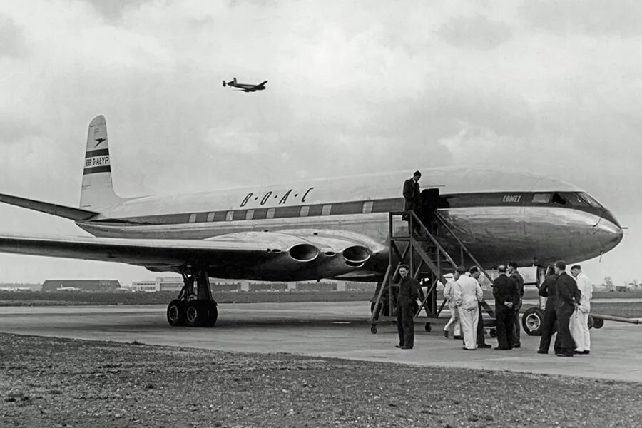 Первый полет пассажирского самолета. De Havilland DH-106 Comet 1. Де Хэвилленд Комета самолет. De Havilland DH.106 Comet. Comet. Де Хэвилленд DH.106 «Комета».