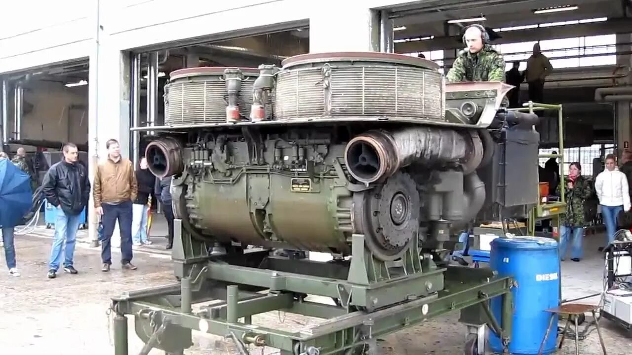Двигатель леопарда 2. Mb 873 ka-501. двигатель танка леопард 2а8. двигатель танка леопард 2.