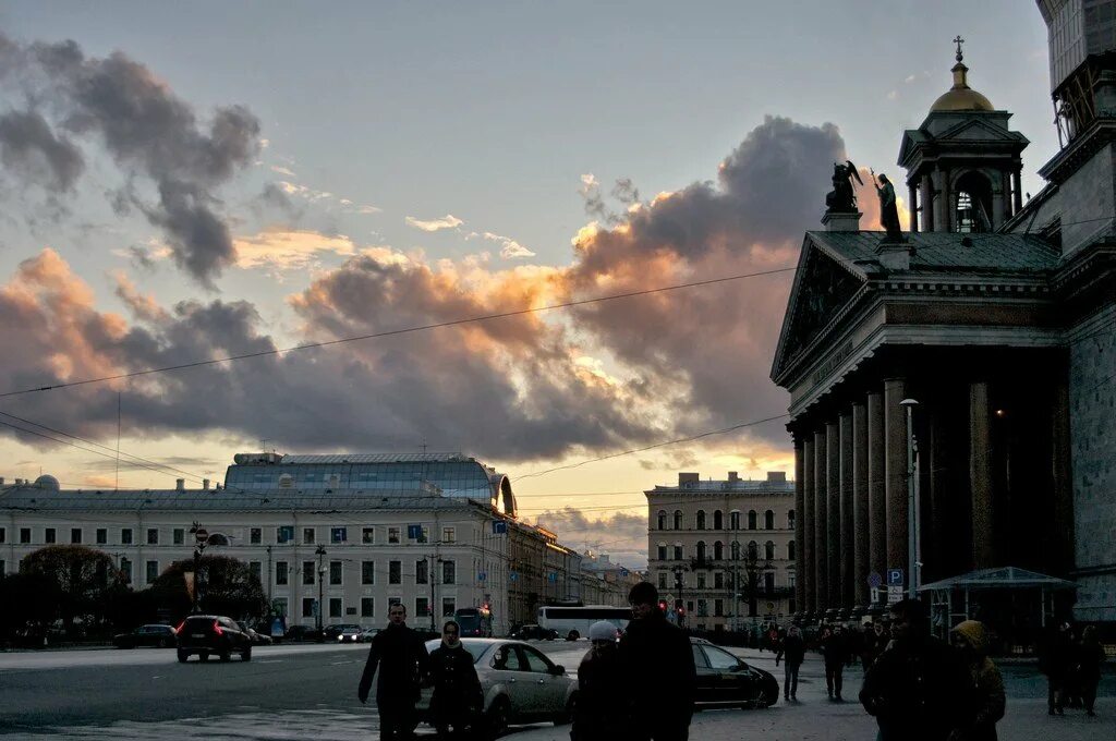 Адмиралтейский район Санкт-Петербурга. Питер Адмиралтейский район фото. Исаакиевская площадь.