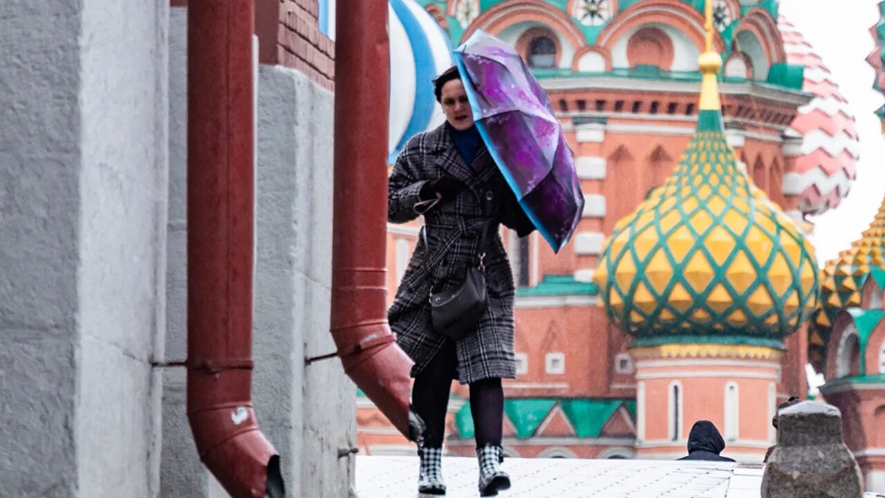 40 градусов в москве. Холодно в москве. +37 градусов в москве фото.