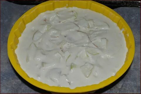 Шарлотка в силиконовой форме