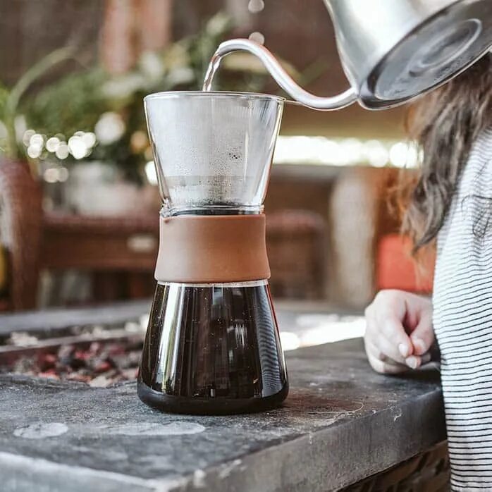 Pour over Coffee maker. Pour-over Coffee Brewer. Pouring Pot Кружка. Кофе в капсулах Vertuo Carafe pour-over Style intense.