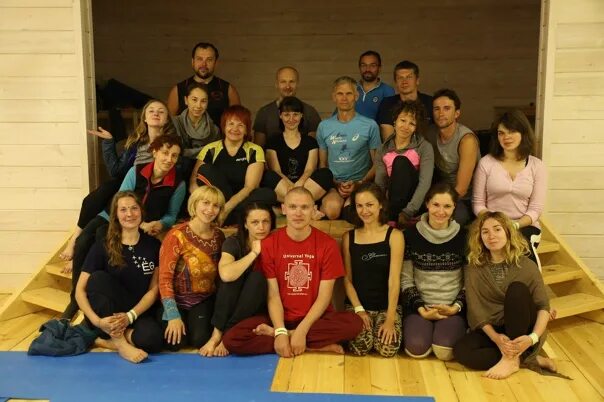 Гость преподаватели. Йога семинар. Семинары в Иваново. Универсал йога 900.