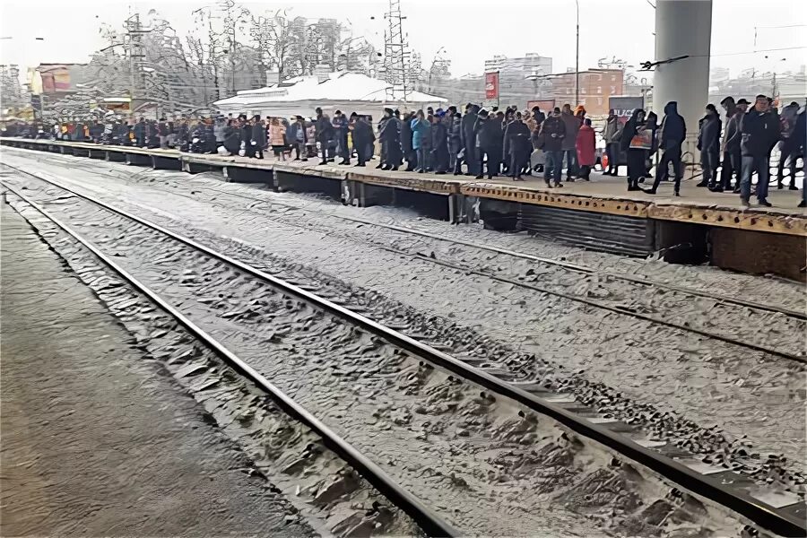 Электричка воронеж курск. Задержка поезда. Мцд поезда. Не ходят электрички курского. Остановки электричек.