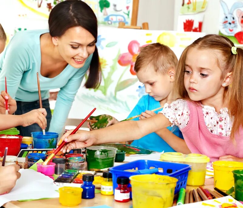 педагог дополнительного образования художественная направленность. творческие занятия для детей. личностные качества педагога дополнительного образования. дополнительное образование детей. дополнительное образование в школе.