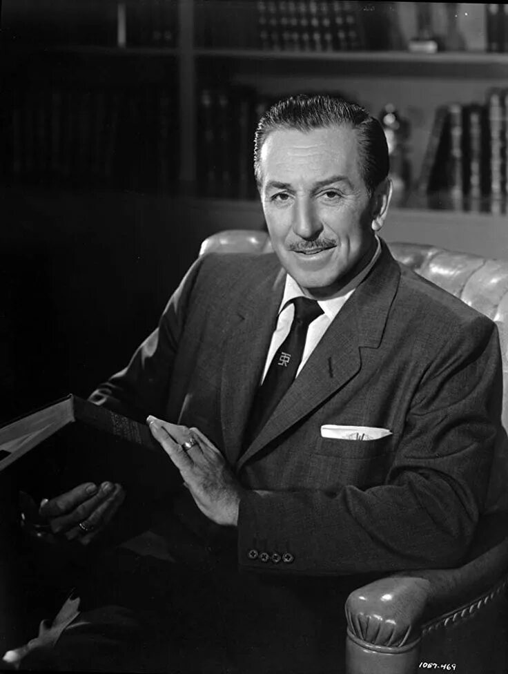 Уолтер элайас дисней годы жизни. Уолт дисней 1901 1966. Уолт дисней 1901 1966. Уолт элиас дисней. Уолт дисней 1966.