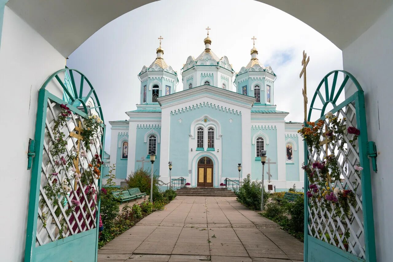 хотимск храм пресвятой троицы. город хотимск. хотимск. собор свято- троицкий хотимск беларусь могилевская обл настоятель. хотимск собор святой троицы.