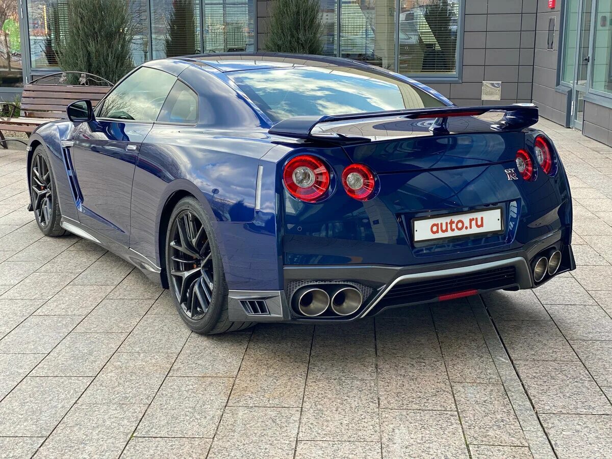 Nissan GTR 2017 синий. Nissan GTR 3.8. Nissan GTR r35 Рестайлинг 3. Nissan gt-r 3.8 AMT.