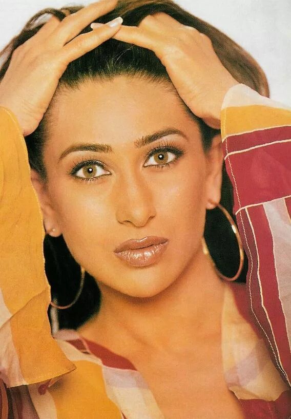 Каришма Капур 2000. Каришма Капур в молодости. Каришма Капур молодая. Karisma Kapoor 1974