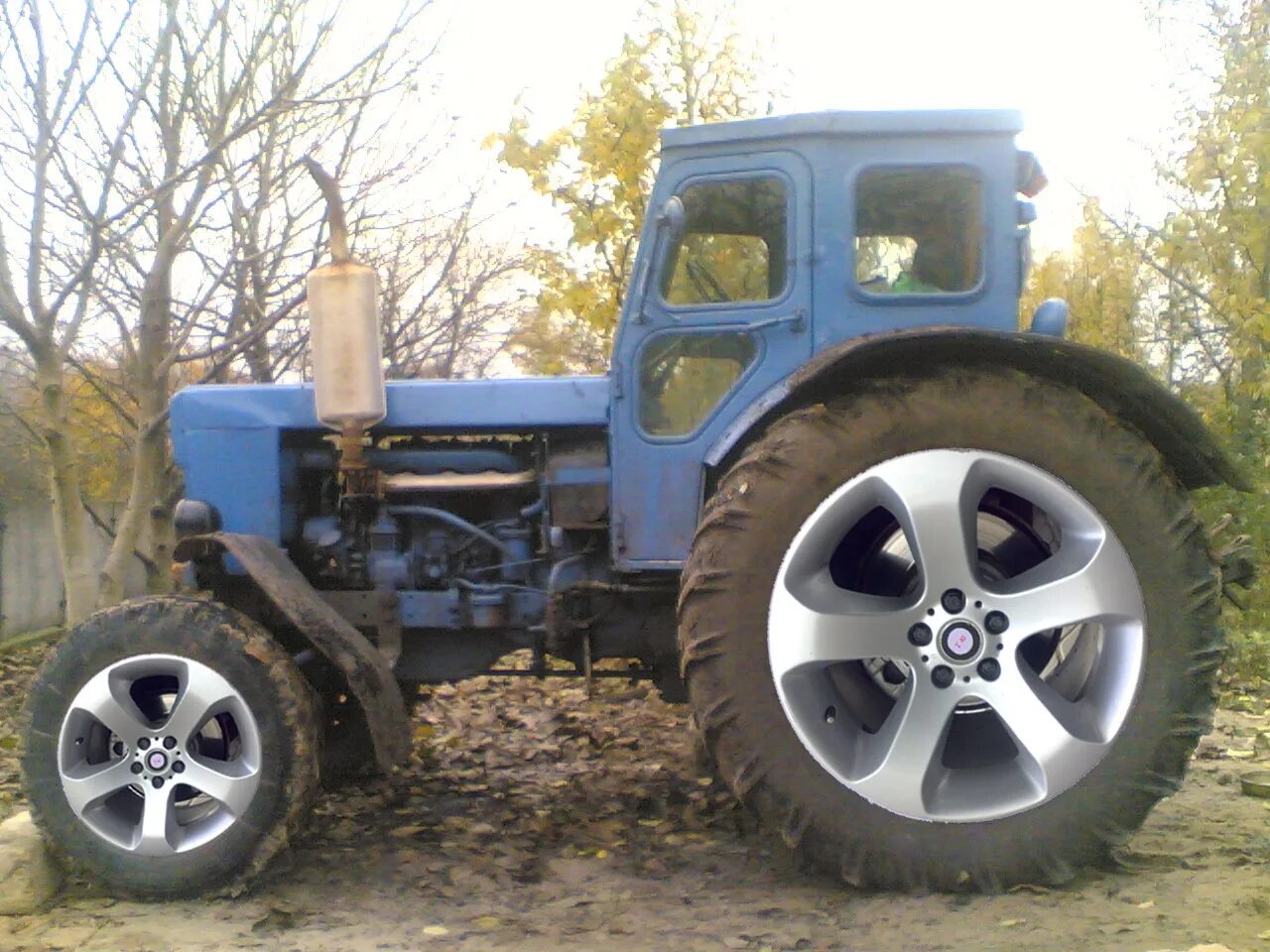 Т-40 (трактор). ЛТЗ Т-40ам. Трактор т-40 ЛТЗ. МТЗ 40 трактор.