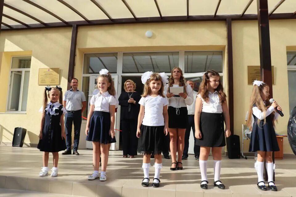 Симеиз школа. Симеизская школа журнал. Школа 14 ялта. Симеизская школа журнал. Мбу симеиз ская средняя школа.