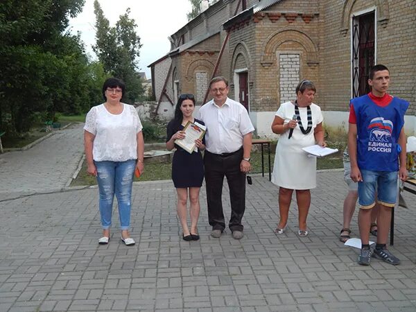 Скопинская епархия новости. Поклонный крест у светофора балахна. Погода на неделю скопинский. Погода на неделю скопинский. Макеты церквей скопин.