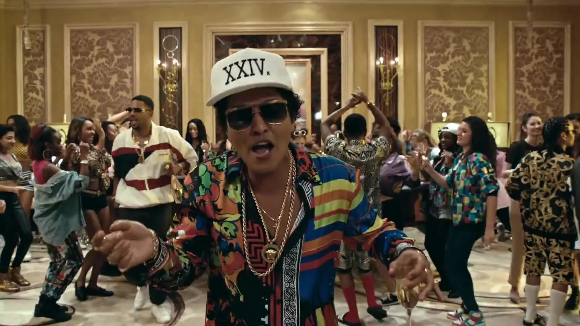 K magic. Bruno Mars 24k Magic. Bruno Mars Illuminati. Bruno Mars New Song for oooo.