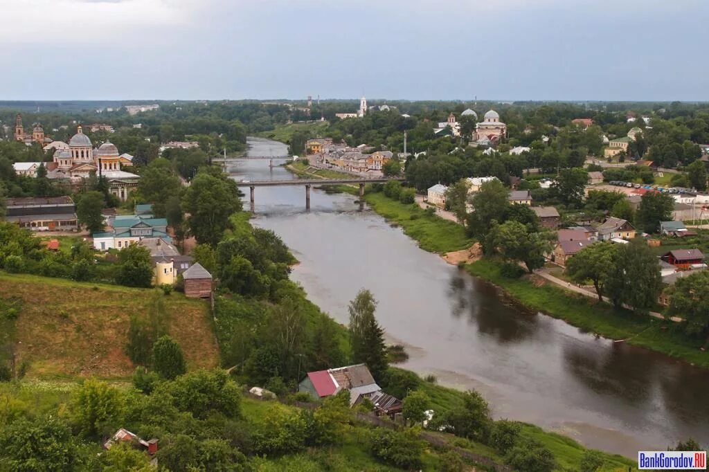 Население города торжок. Тверца Торжок. Тверца в городе Торжке. Город Торжок Торжокский район. Торжок Писигин.