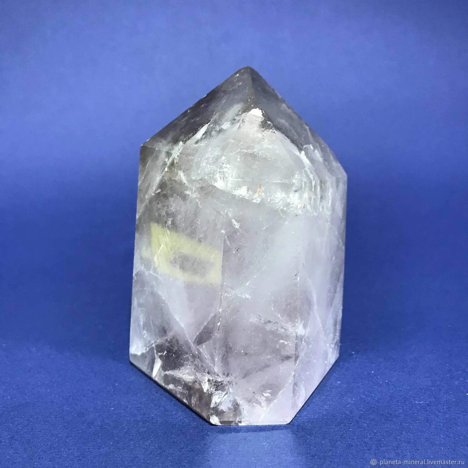 Quartz crystal. Кристалл (кварц) r131. Crystal Quartz 8101. Гексагональный кварц. Дымчатый монокристалл кварца.