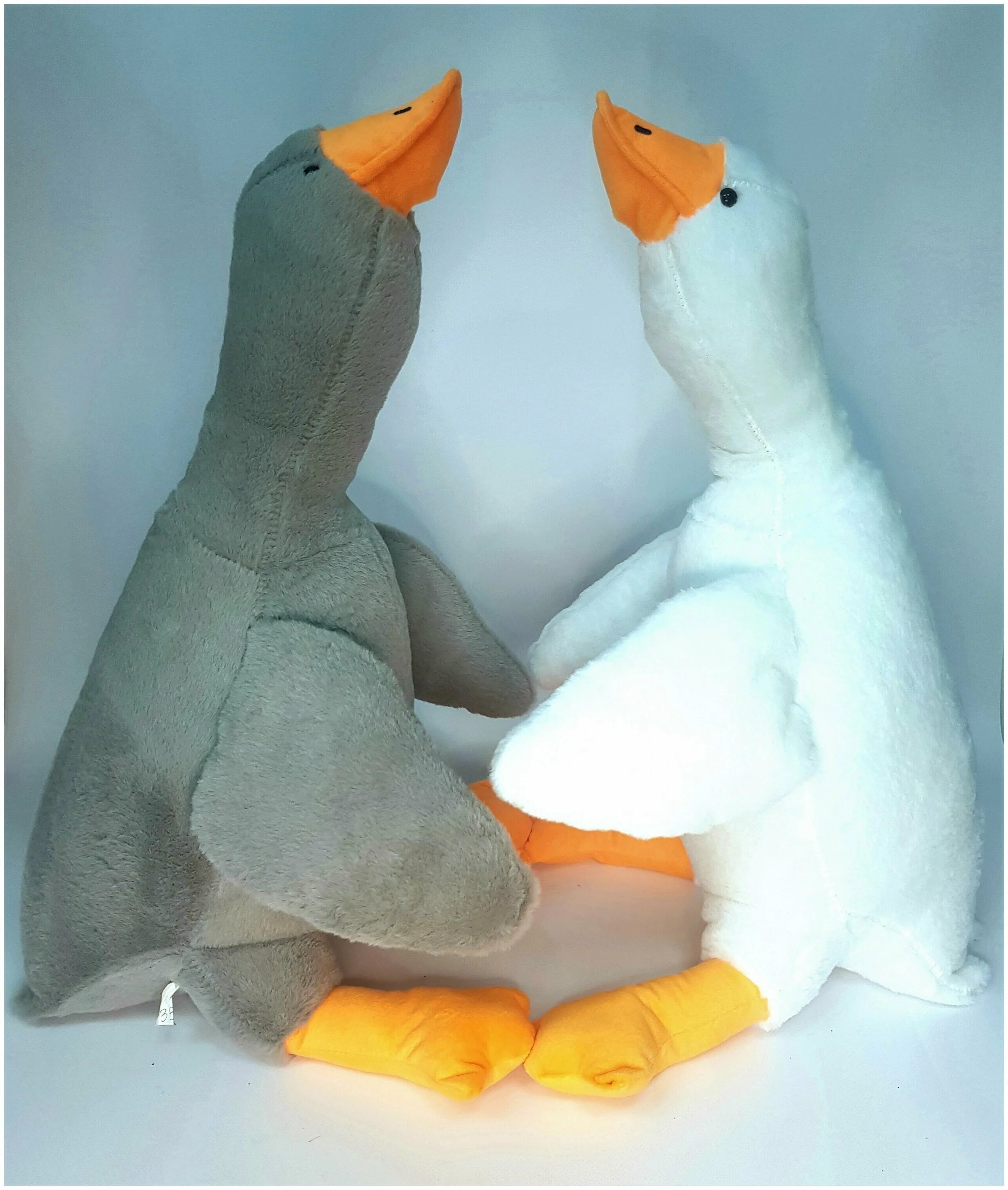 Фотка гуся игрушки