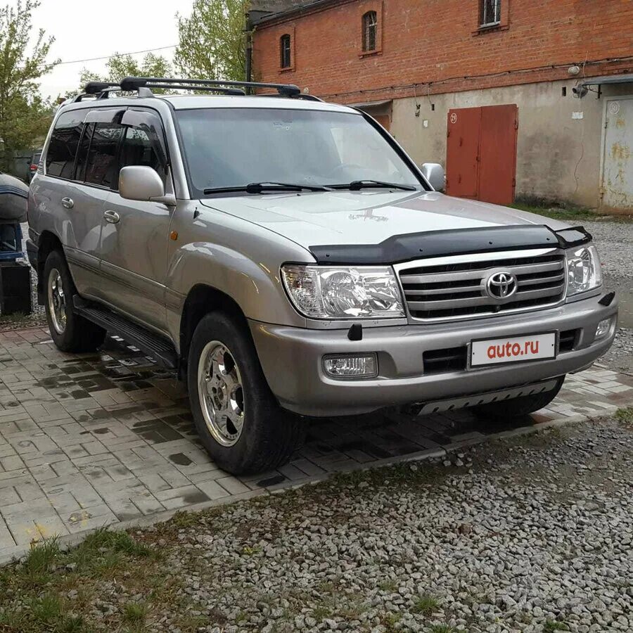 Купить документы крузер. Toyota Land Cruiser 100. Toyota Land Cruiser 100 дизель. Тойота ленд Крузер 100 4.2 дизель. Toyota Land Cruiser 100 Рестайлинг 2.