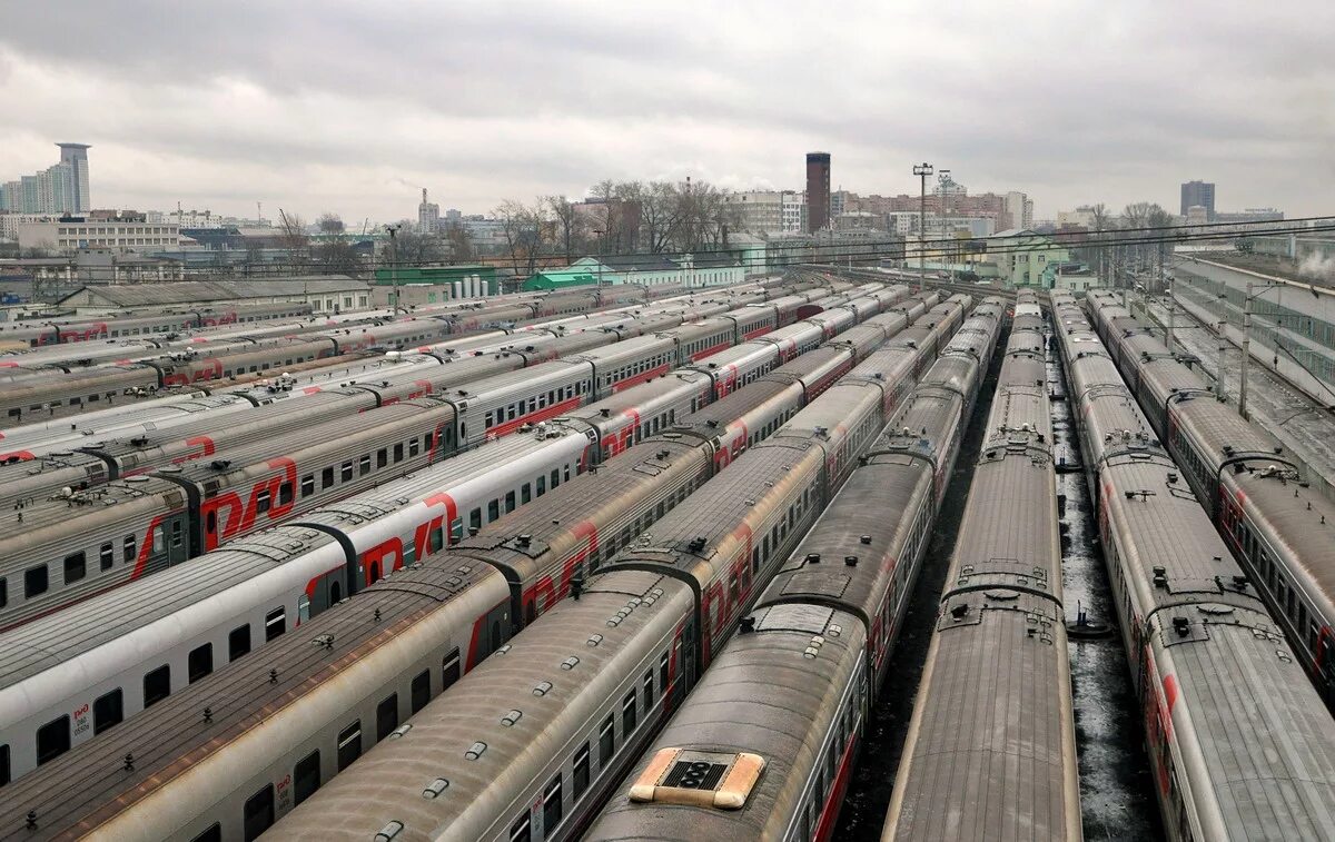 Жд транспорт. Крупные железнодорожные компании. Крупные железнодорожные компании. Железнодорожный транспорт. Акция канада железные дороги.