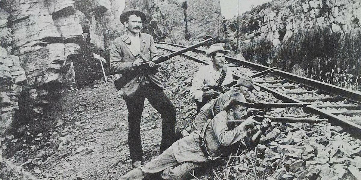 1899 1902 гг. Англо-бурская война буры. бронепоезд англо-бурская война 1899-1900 гг... бурские партизаны. англо-бурская война 1899-1902 фото.
