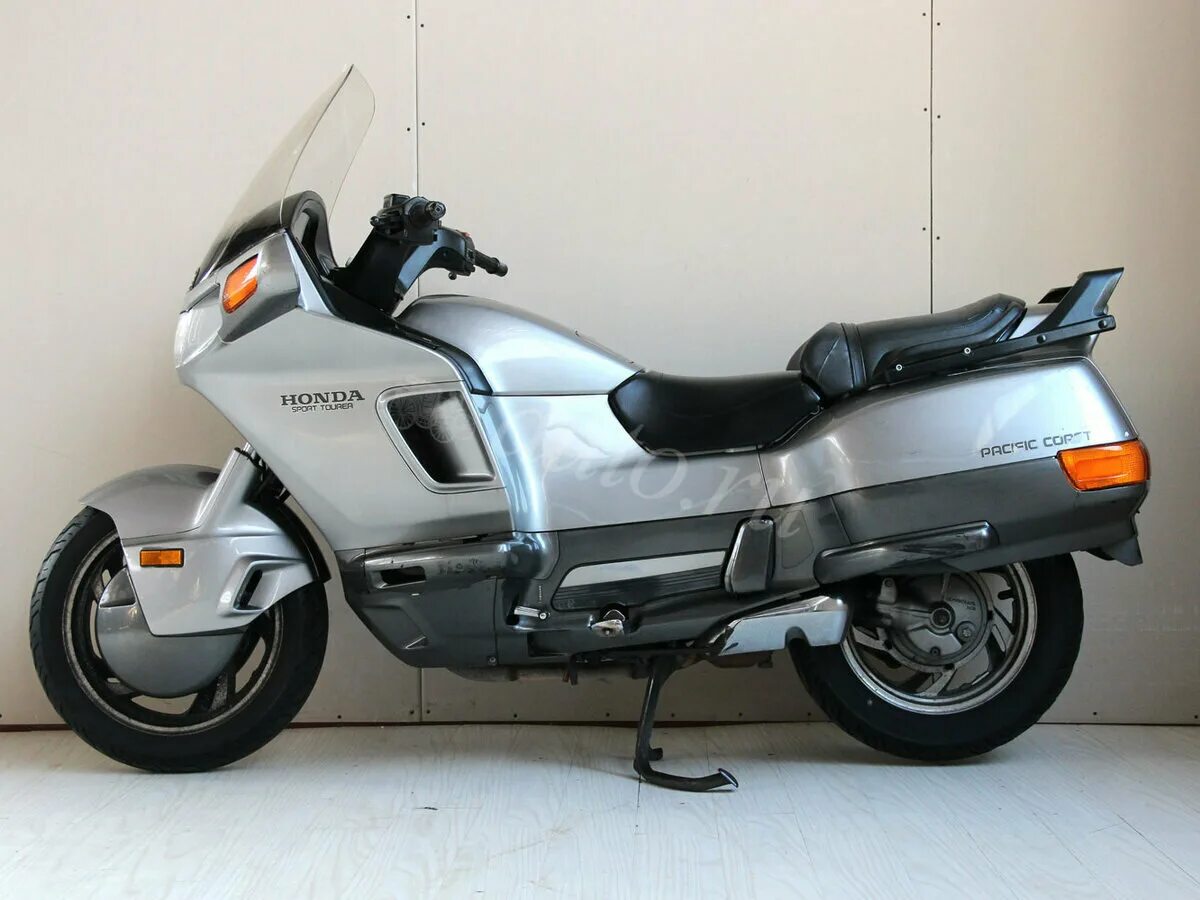 Honda pc800 pacific coast. Хонда рс 800. Honda pc 800. Honda pc 800. Хонда рс 800.