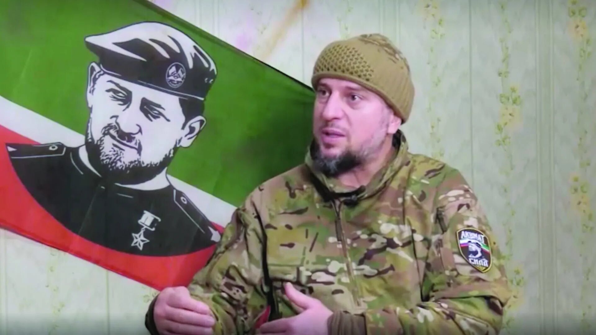 Генерал чеченской республики апти алаудинов. Командир ахмата апти алаудинов. Помощник кадырова апти алаудинов. Командир ахмата апти алаудинов. Заместитель кадырова апти алаудинов.