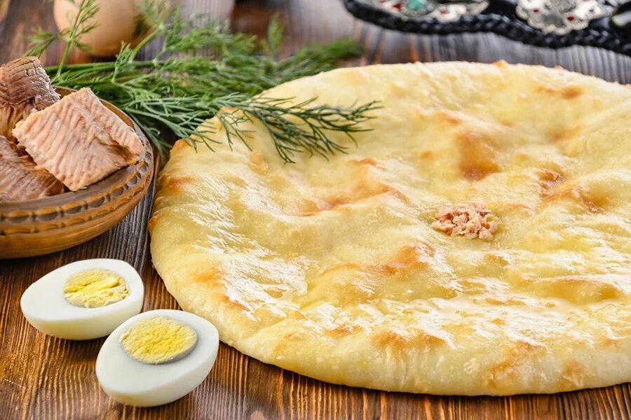 Картофджин осетинский. Грузия хачапури по мигре. Осетинский пирог с зеленью. Хычины и осетинские пироги. Осетинские пироги.