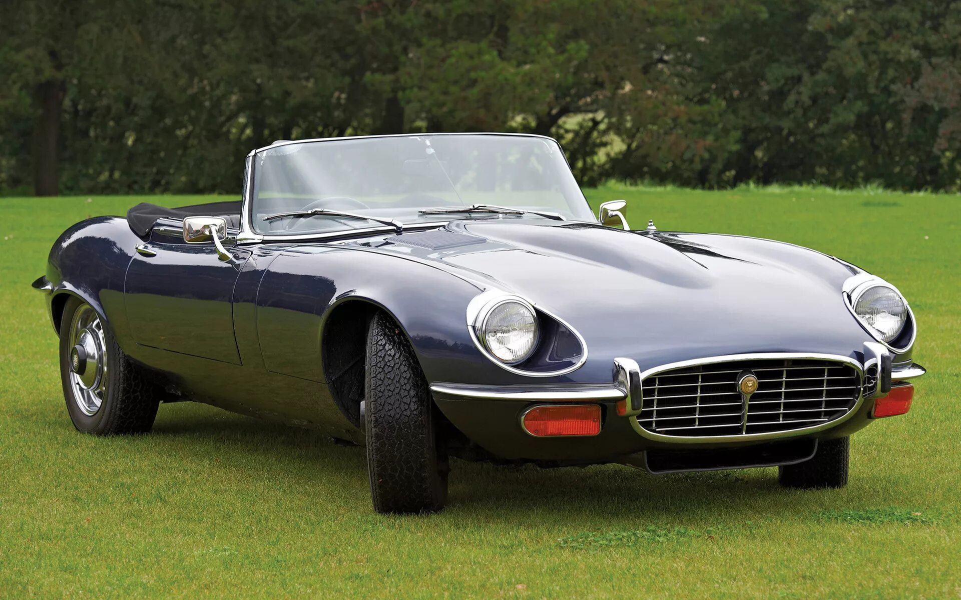 E type 2. Jaguar e-type 1971. jaguar e-type series 3 v12. ягуар тайп 70х. jaguar classic e-type.