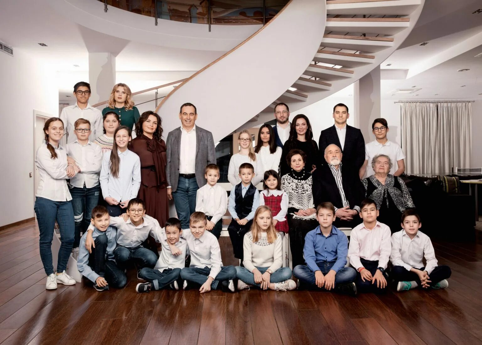 автозаводский детский дом интернат нижний. дети из детдома. дети в детских домах. дети в детских домах. дом малютки кандидаты на воспитание.