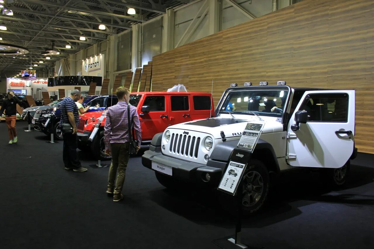 Джип москва и московская область. Moscow off-road show. джип в москве. крутой джип москва. внедорожник с музыкой на мероприятие.