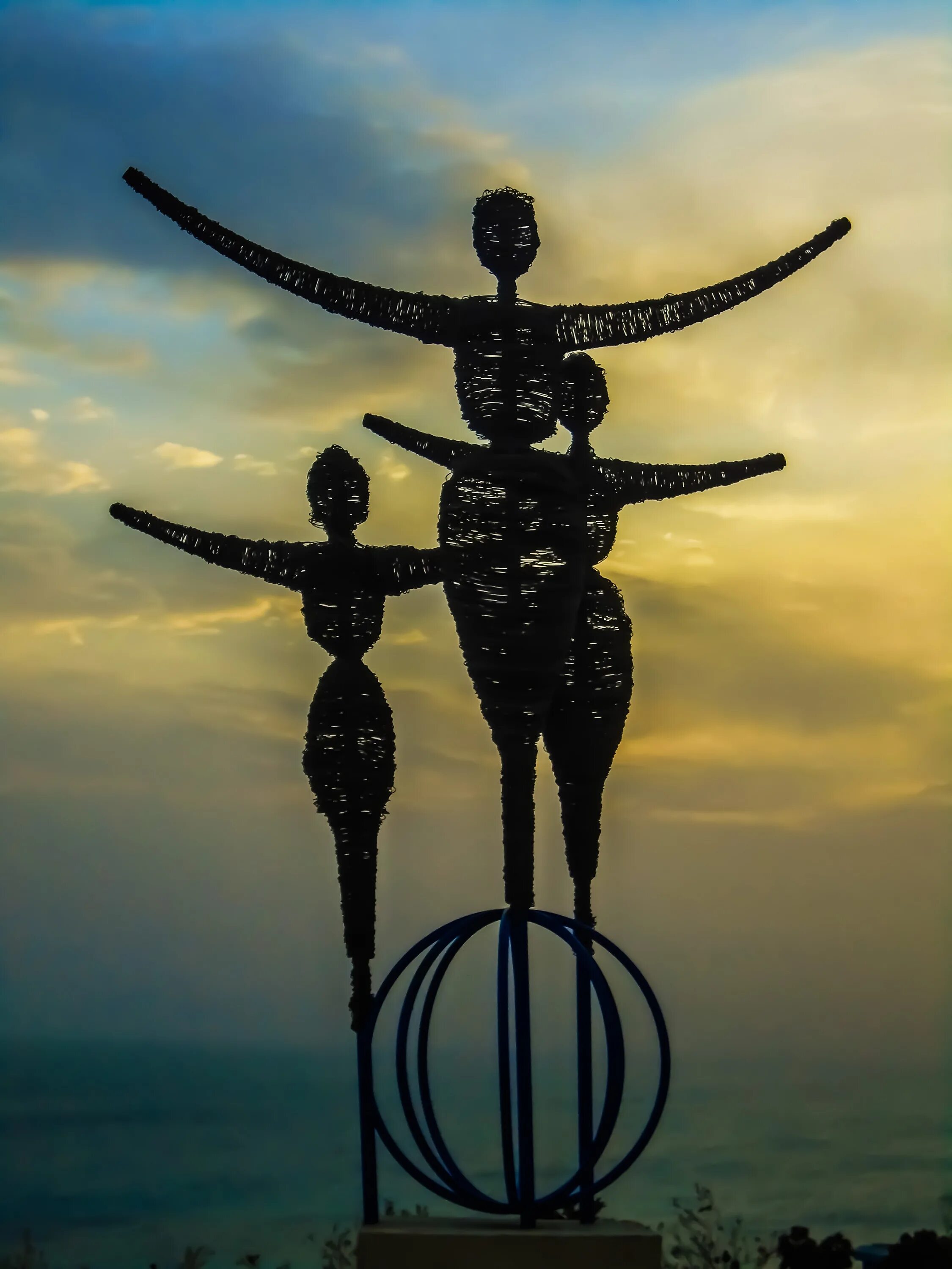 Табличка для скульптуры. Скульптура иконка. Майкл альфано скульптуры. Давид микеланджело вектор. Символ скульптора.